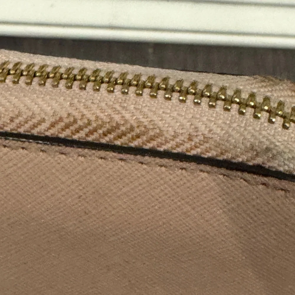 Michael Kors Light Pink/Peach Zip Large Wallet